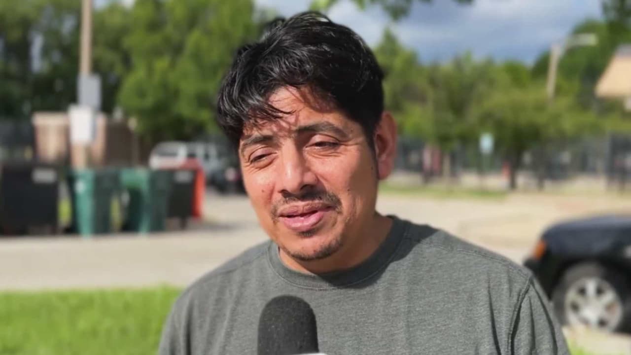 Liberan a vendedor de tamales que estuvo arrestado por meses en un centro de detención de ICE
