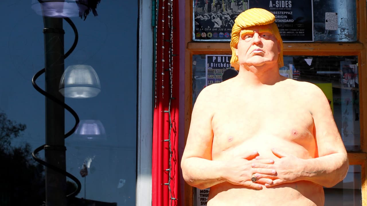 El último Trump desnudo será subastado, ¿quién da más?