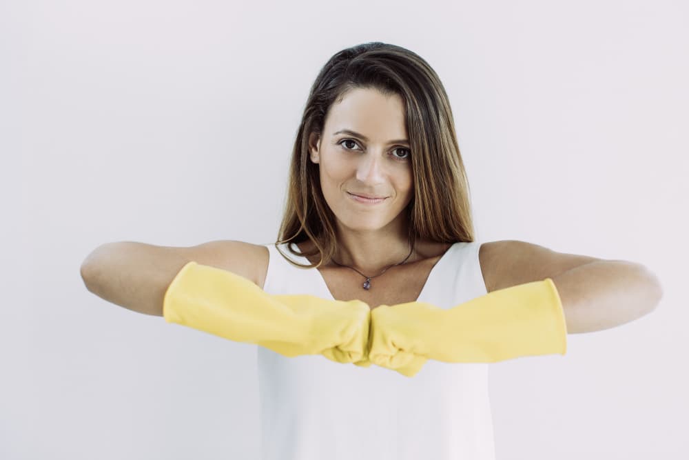 Ahora, porque no hay nada más importante que comenzar el año con una casa limpia, tanto física como energéticamente, hay que ponernos a limpiar.