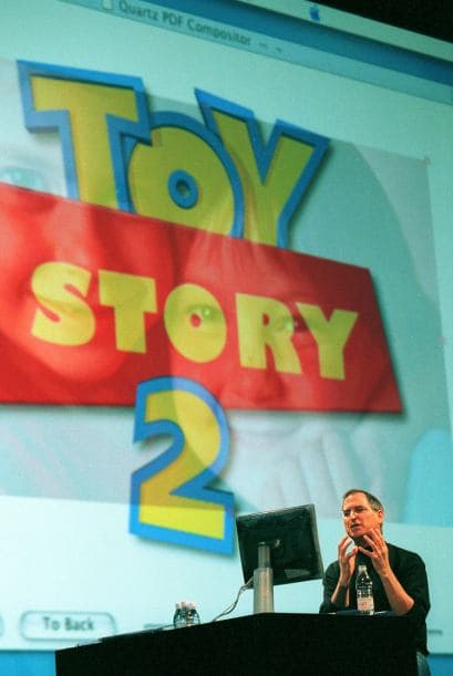 En 1986 compró Pixar Animation Studios a Lucas Film.