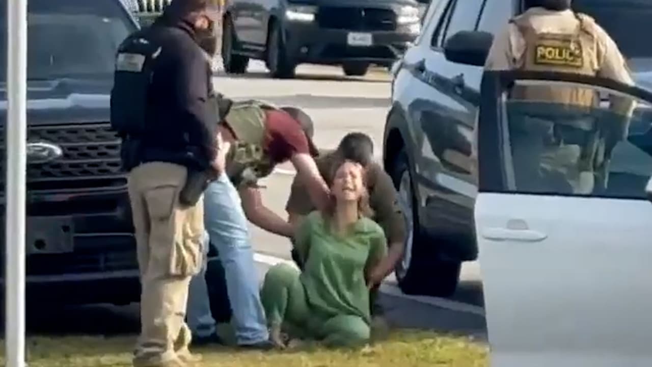 “Soy ciudadana”: Agentes federales detienen por error a mujer en Key Largo y luego la liberan