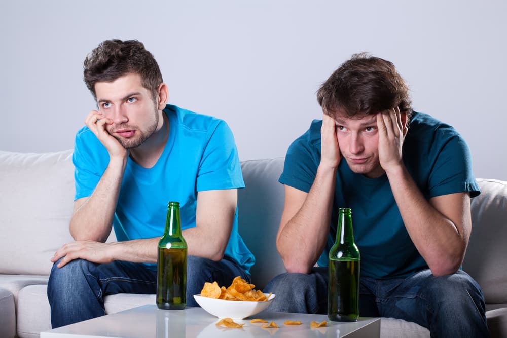 Sin embargo, muchas veces no te alcanza el tiempo para ti por sentirte obligado a ir a cuanto evento social te inviten, y así tus planes de fin de semana de estar en casa, descansar o realizar algún trabajo doméstico se ven truncados…
<br>
<br>Profesor Zellagro