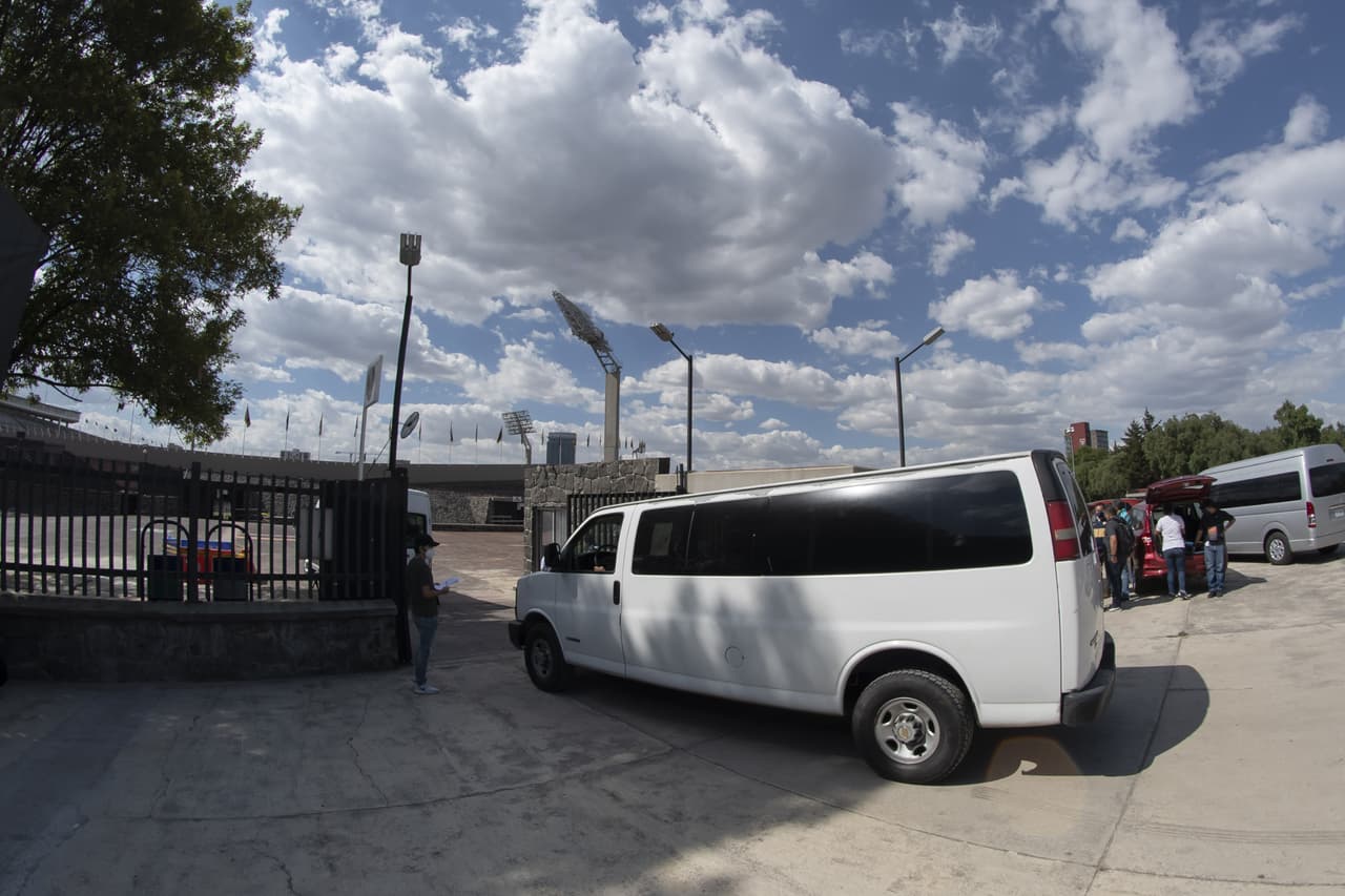 Los traslados de los equipos se realizan vía terrestre para evitar el uso de los aeropuertos.