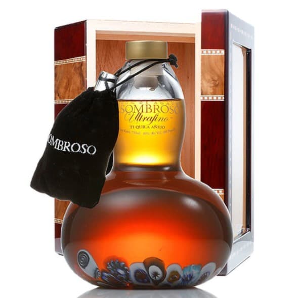 El Asombroso Del Porto Extra Añejo se consigue con 2,200 dólares, aproximadamente.