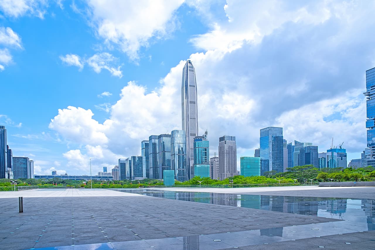 <b>Puesto 4. Ping An Finance Center, Shenzhen, China. </b>Mide 1,965 pies ( 599.1 metros) y 115 pisos. Este edificio de oficinas fue completado en 2017.