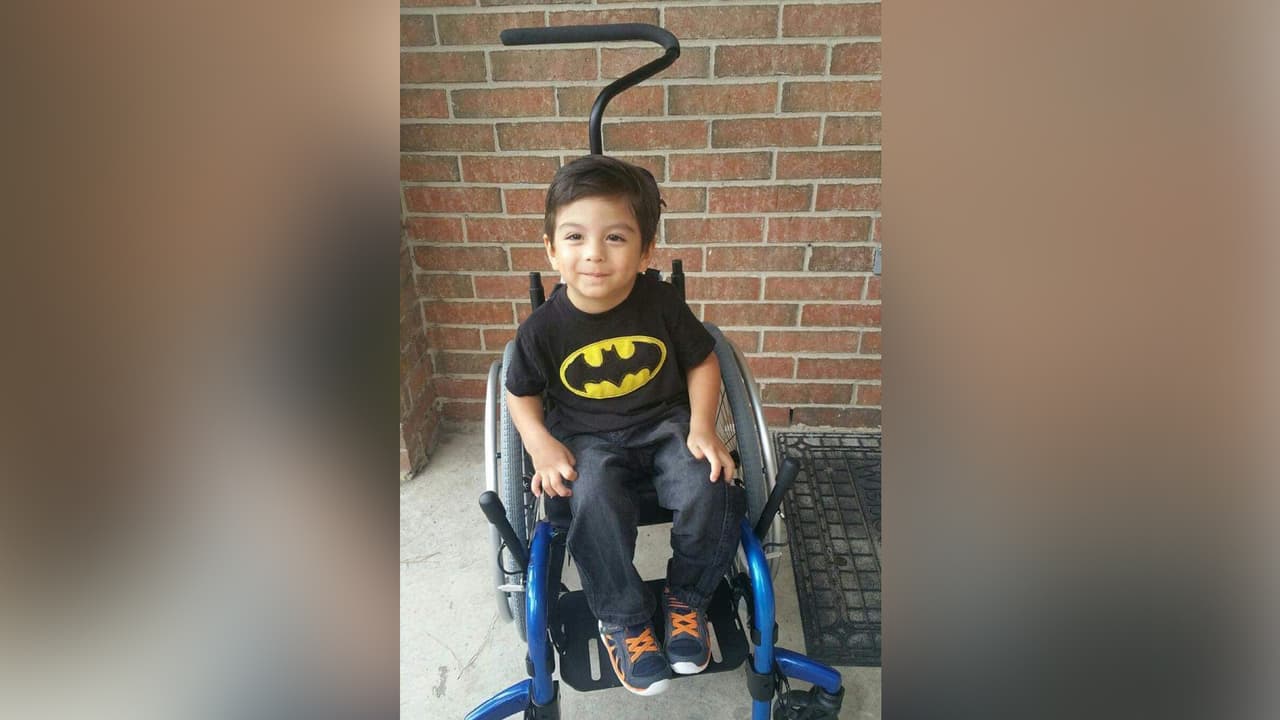 Mucha gente no valora a las personas con discapacidades como la de mi hijo, pero él probó que es todo un héroe”, aseguró su madre.