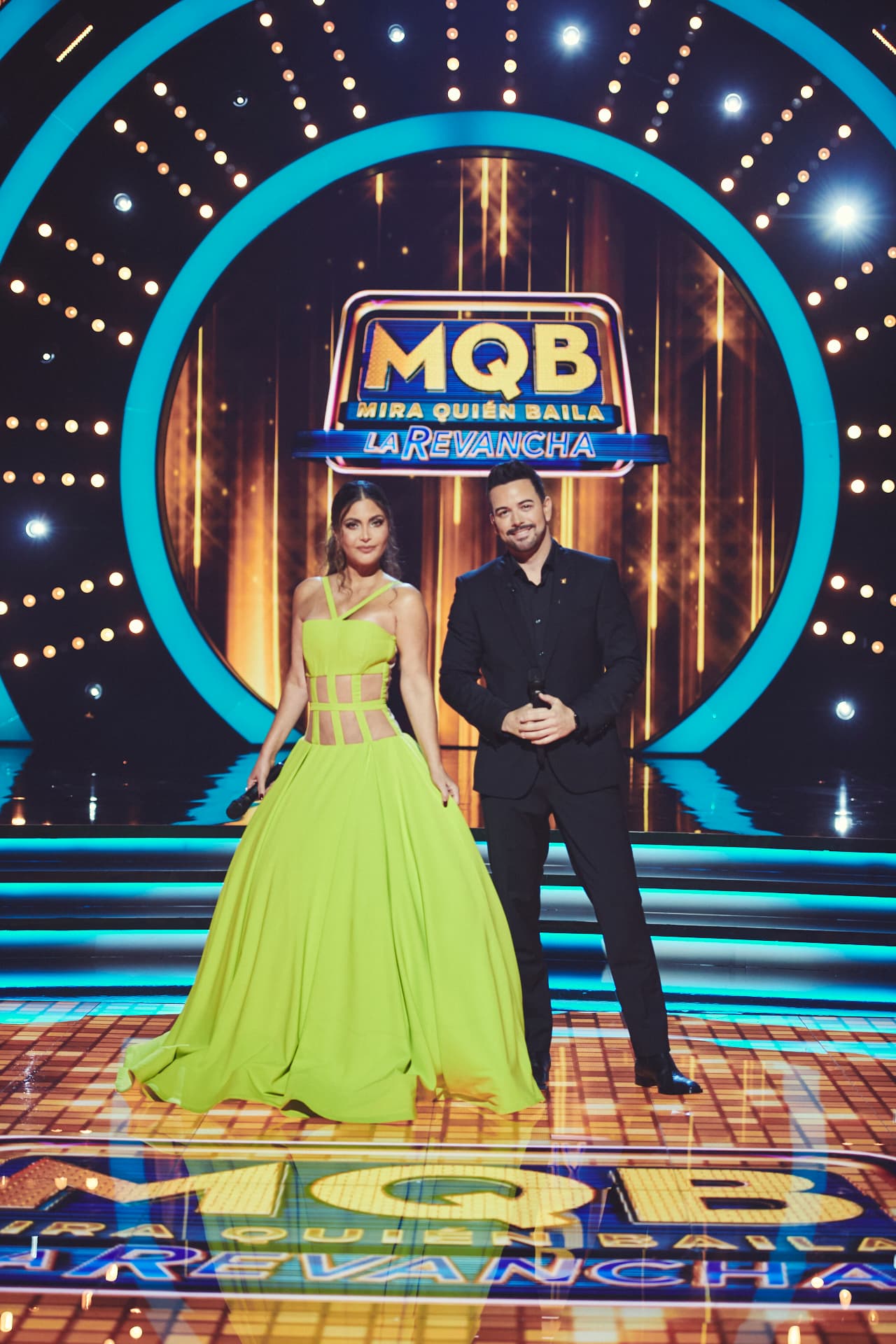 Para la tercera gala de Mira Quién Baila ¡La Revancha!, Chiqui Delgado deslumbró con un espectacular vestido diseñado por Jerssay Arredondo.