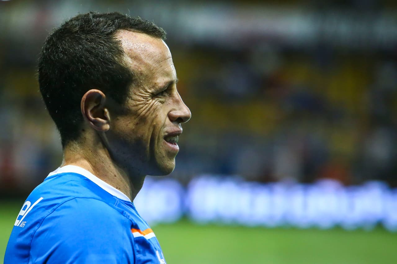 Gerardo Torrado deja a Cruz Azul y no jugará más en México