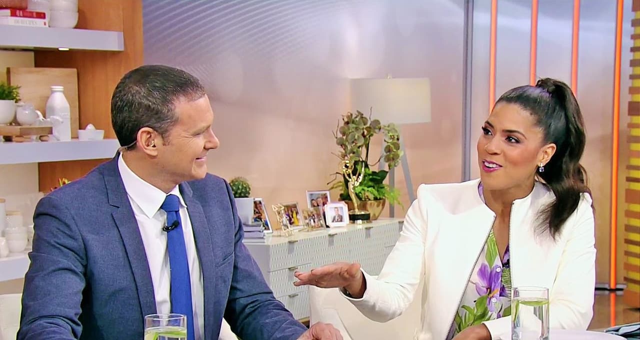 Durante un segmento con Alan Tacher y el chef Yisus cantó una estrofa de la canción de la talentosa española: “Yo voy a casarme, vestida de blanco… ¡Mami, yo voy a casarme vestida de blanco!”, expresó con gran emoción la dominicana.
<br>