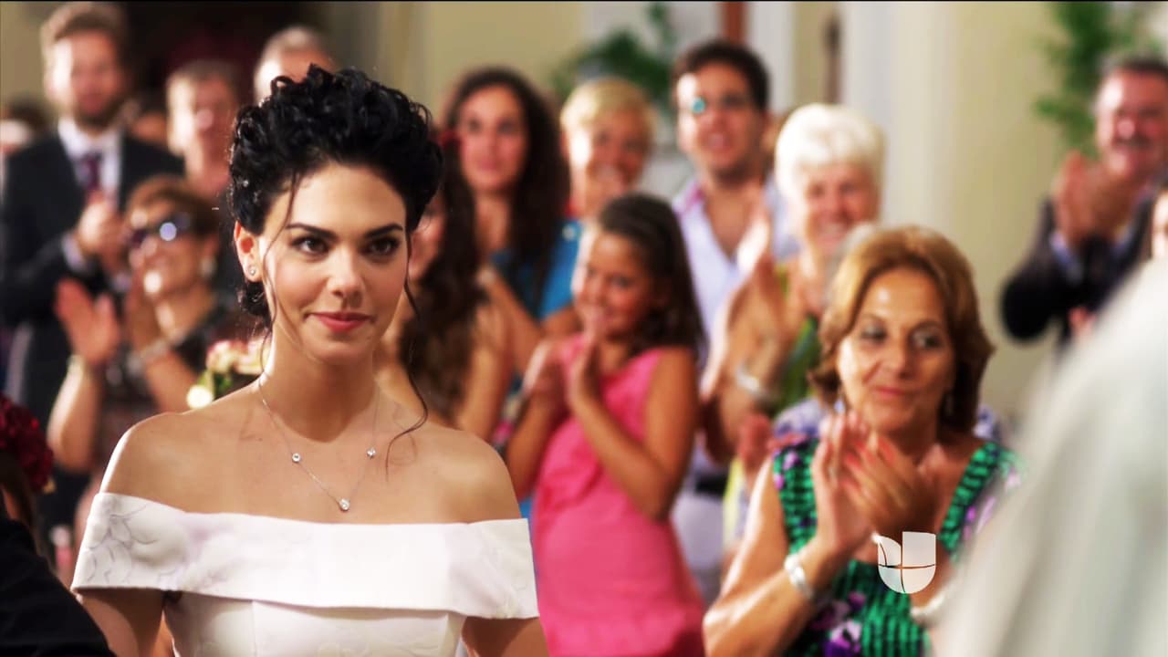 No deja de trabajar para comprar los medicamentos de su hermanita y los suyos don Mario.