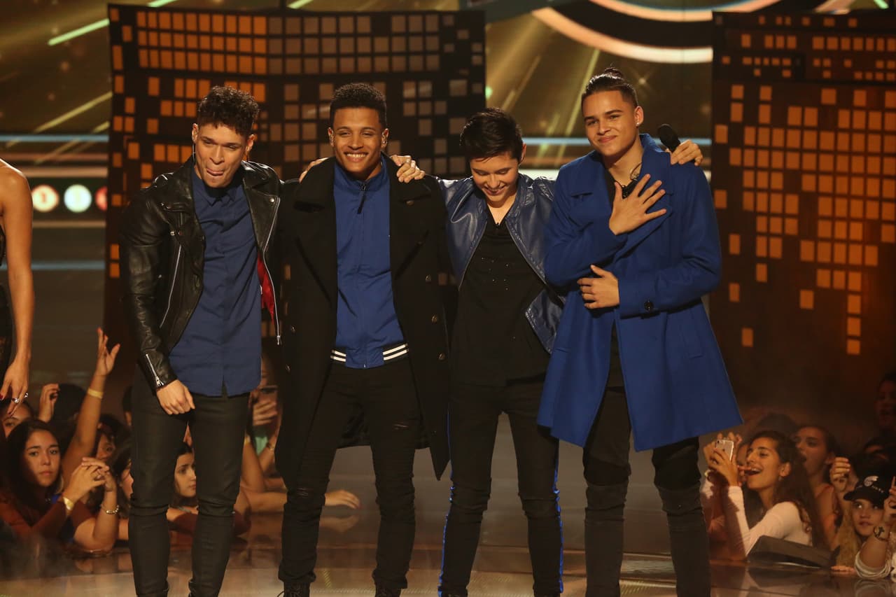 Y fueron ovacionados por el público.