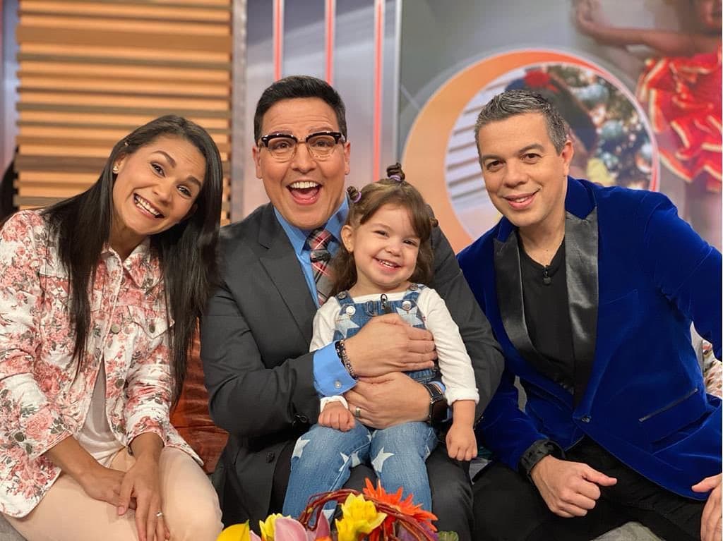 Raúl González celebró la visita de su pequeña compatriota, dotada de un carisma sin igual.