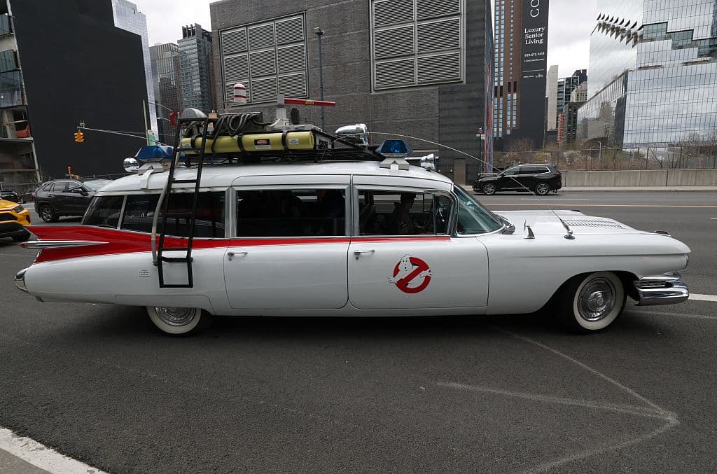 Con una réplica del 'Ghostbusters' Ecto-1 se promovió el evento, que es el auto show más antiguo en la nación.