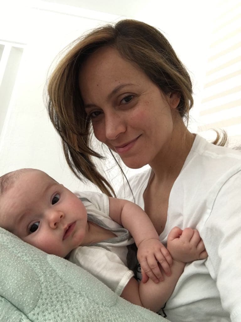 Aunque Satcha tiene que madrugar a diario y ser mamá de tiempo completo, el amor de sus hijos es su mayor recompensa.