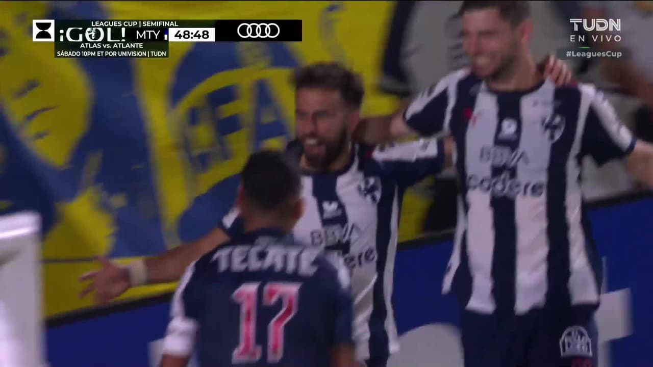 ¡Golazo de Rayados! Rossi sorprende a Cota y pone el 0-1