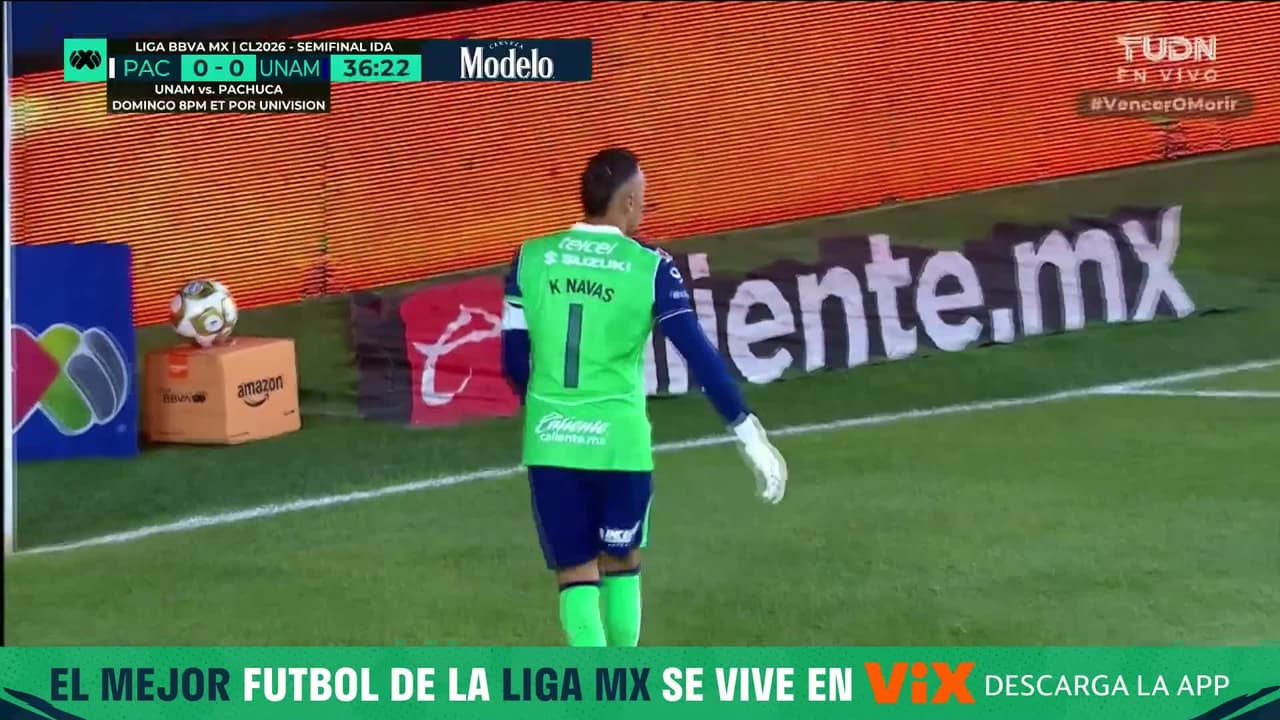 ¡Tremendo susto a Keylor! Por poco le quitan el esférico