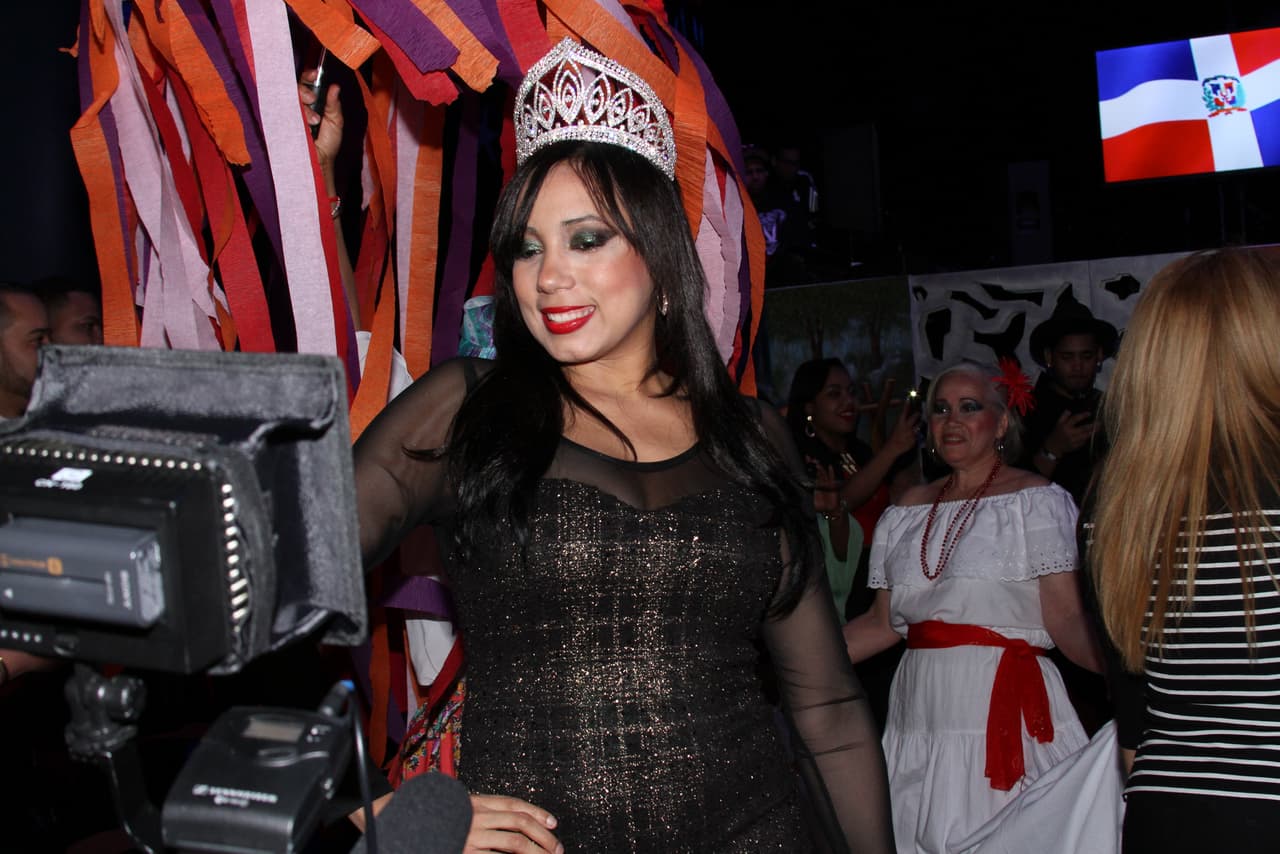 La Familia de Univision, líderes de la comunidad y la agrupación de salsa Chiquito Team Band le pusieron mucho sabor a la celebración en el Alto Manhattan, mira aquí lo que pasó.