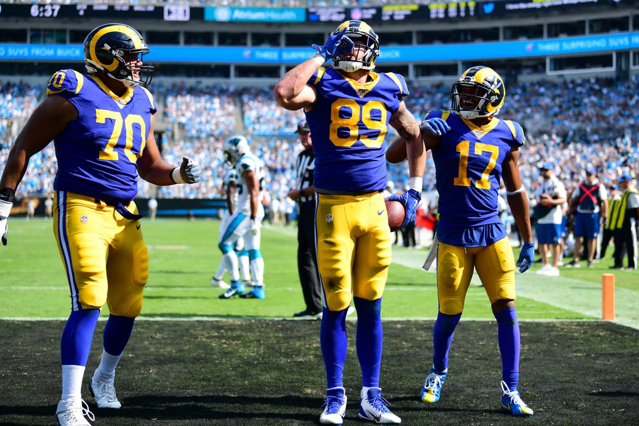 Los Angeles Rams vencieron, de forma apretada, 30-27 a Carolina.
