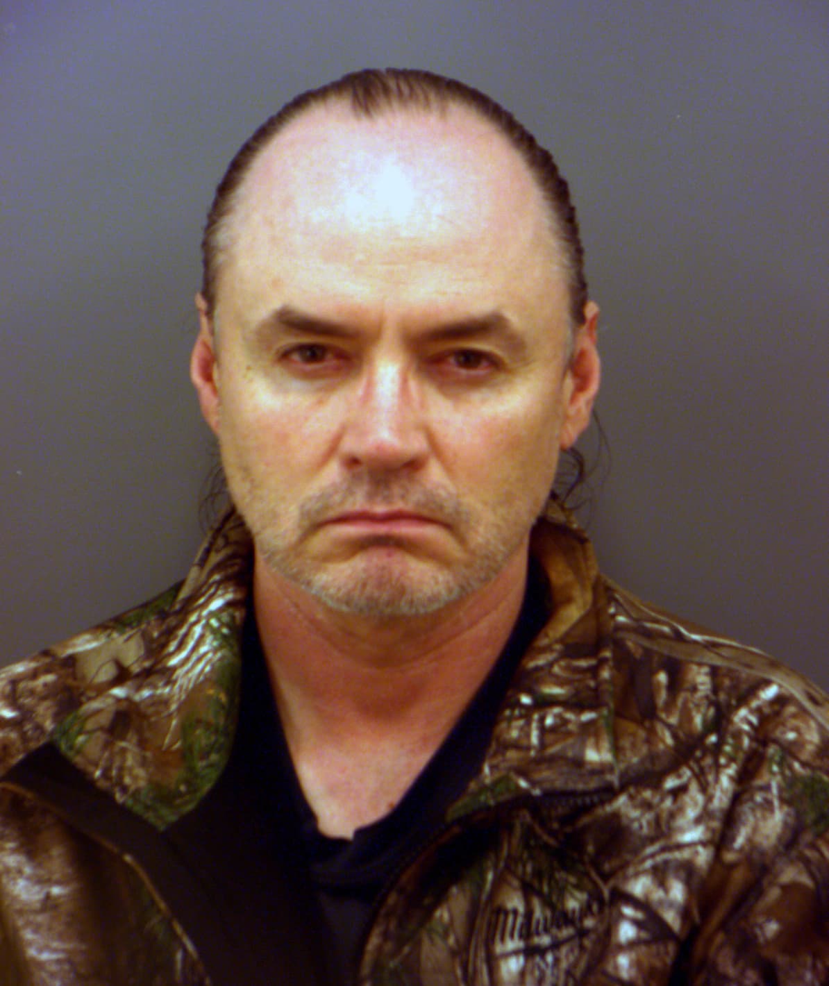 Esta fotografía sin fecha proporcionada por el Departamento de Policía de El Paso muestra a Orson William Black, Jr., un polígamo que huyó a México hace unos 15 años con sus esposas e hijos mientras enfrentaba cargos de abuso infantil en Arizona.