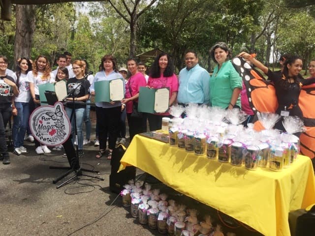 Inauguran mariposario construido por maestros y estudiantes en el bosque estatal de Susúa