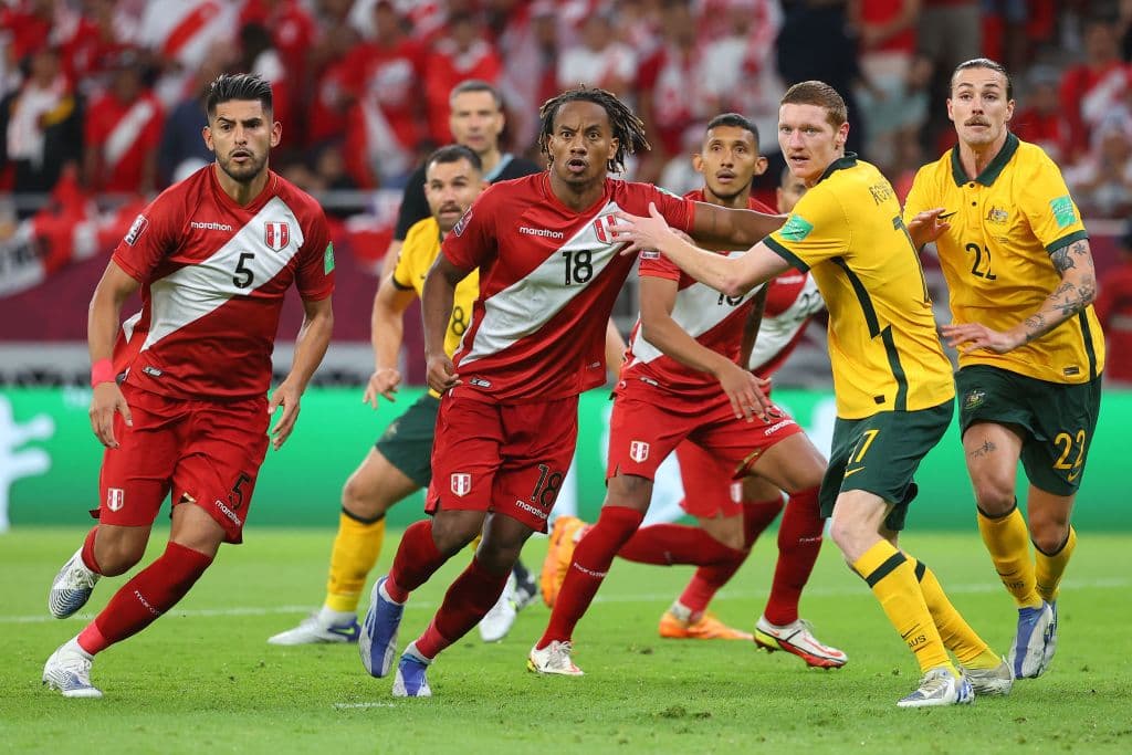 Australia, tras igualar sin goles en los 90 minutos y el tiempo extra, derrotó a Perú 5-4 en la tanda de penales y se quedó con el penúltimo cupo para la vigésima segunda edición del Mundial de fútbol que se jugará en Qatar.