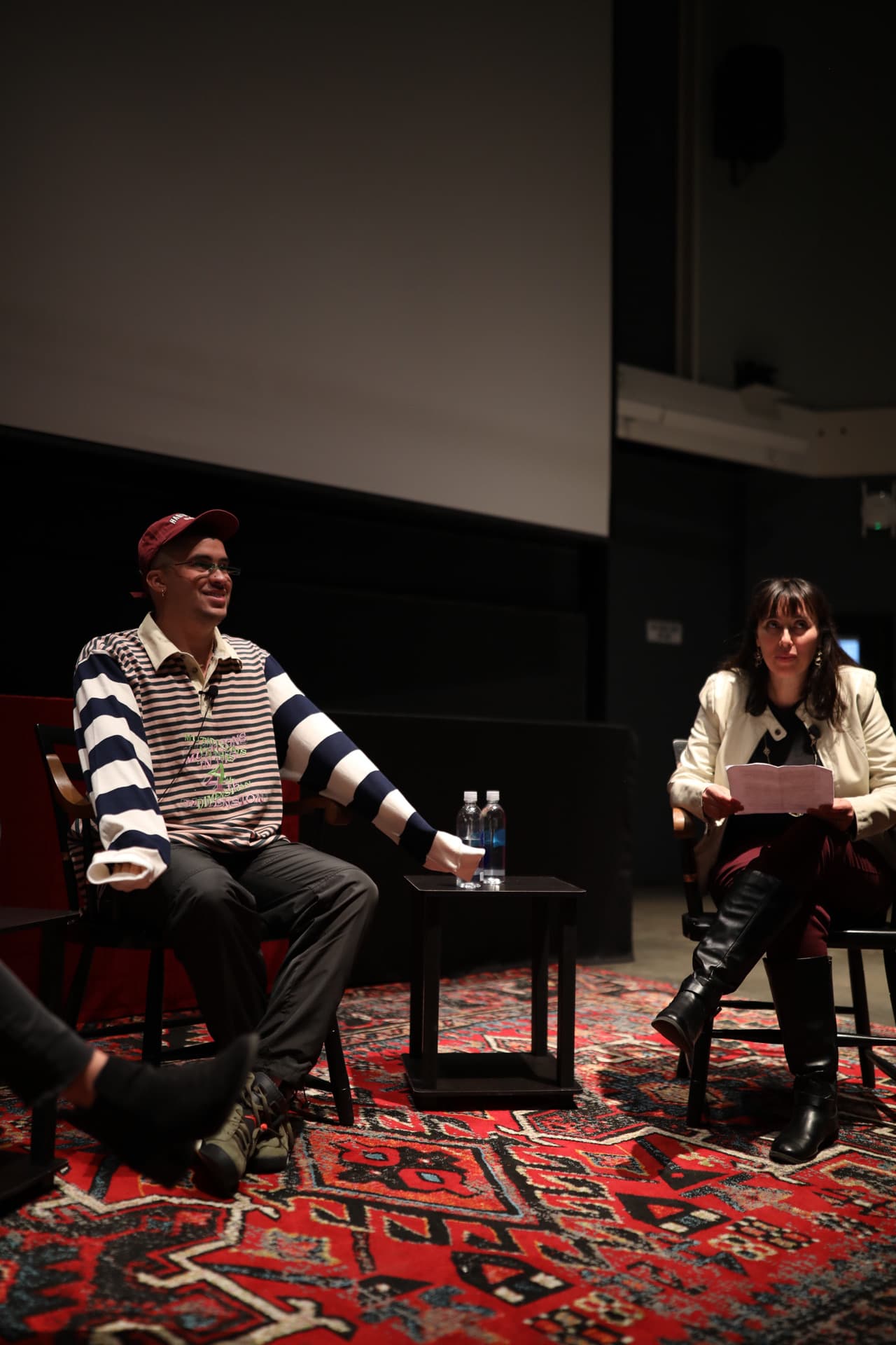 La charla fue dirigida por la profesora 
<b>Petra Rivera-Rideau</b>, autora del libro “Remixing Reggaeton: The Cultural Politics of Race in Puerto Rico”.