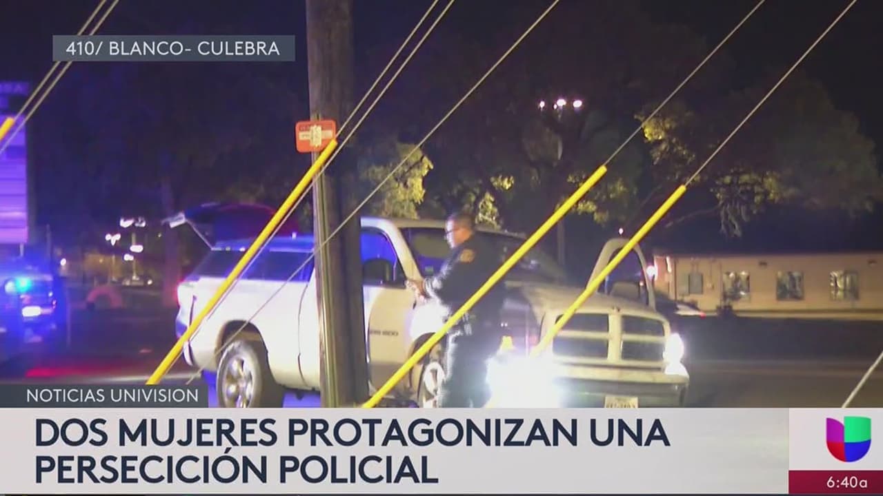 Una mujer salta de una camioneta en movimiento al desatar una persecución que termina con el vehículo chocado y otra mujer arrestada.