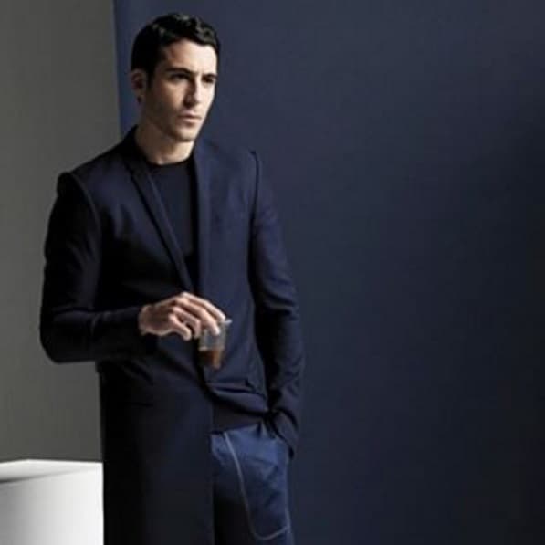 Miguel Ángel Silvestre conquistará tu corazón en ‘Velvet’, ¿ya lo viste?