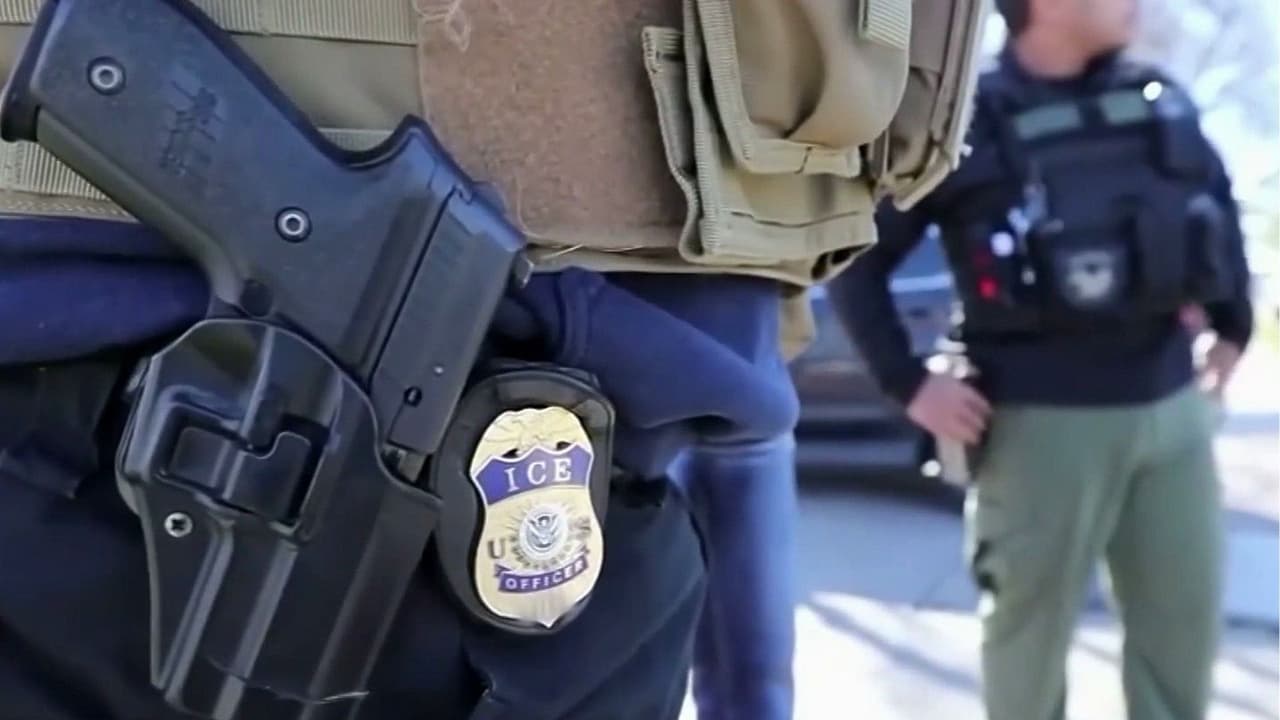 Crece el número de acuerdos entre policías locales y ICE: Activistas defensores de los inmigrantes advierten riesgos
