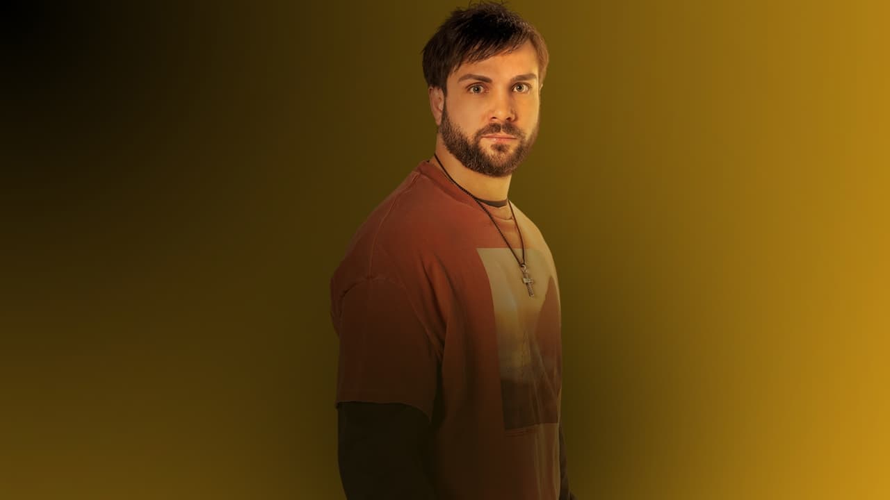 Nicola Porcella interpreta a Camilo Palacios, el hermano de Alba, quien tras la muerte de sus padres se volvió inseguro. Sus fracasos empresariales lo llevaron a endeudarse y buscará cómo redimirse.