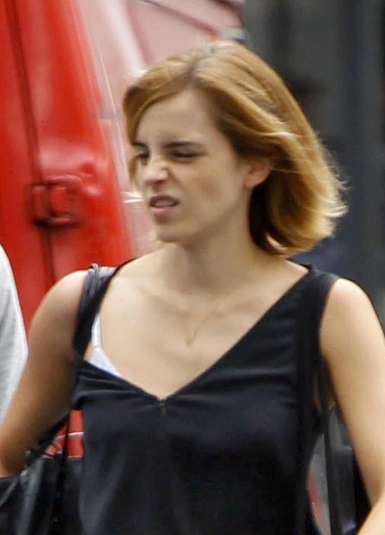 Al parecer se lo está tomando muy enserio pues ya le dijo "adiós" al glamour.