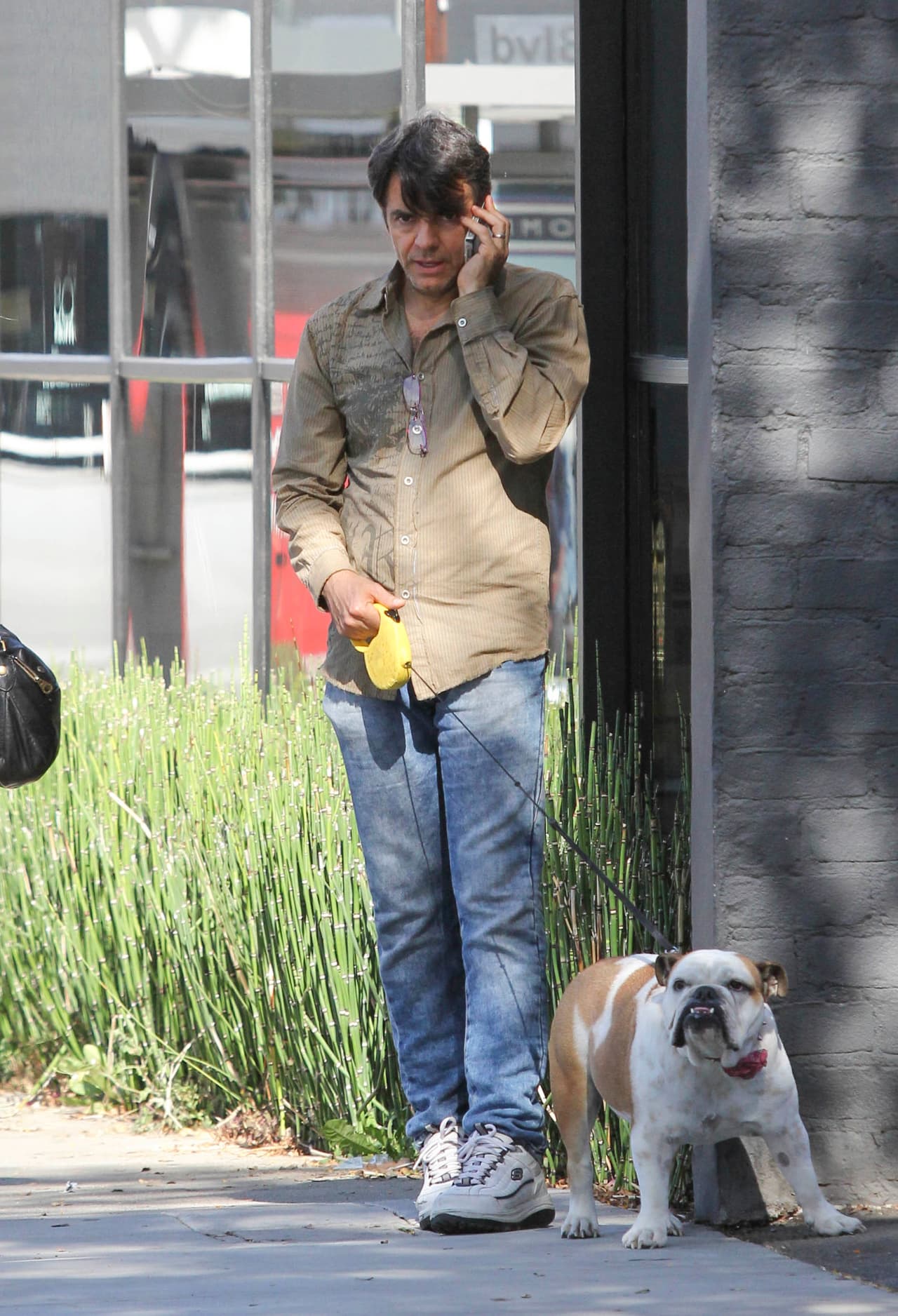 Fiona entró al corazón del actor a través de lamidas y ladridos. ¡Es un amor!