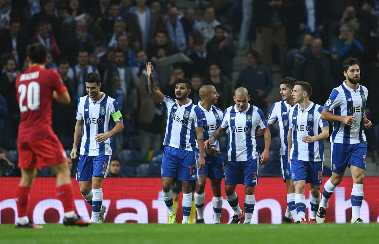 La participación de los mexicanos con el Porto ha sido muy intermitente en la liga, el único que ha mantenido la continuidad ha sido ‘Tecatito’ Corona por encima de Héctor Herrera y Miguel Layún, quien prácticamente ha sido relejado del equipo dirigido por Nuno Espírito Santo.