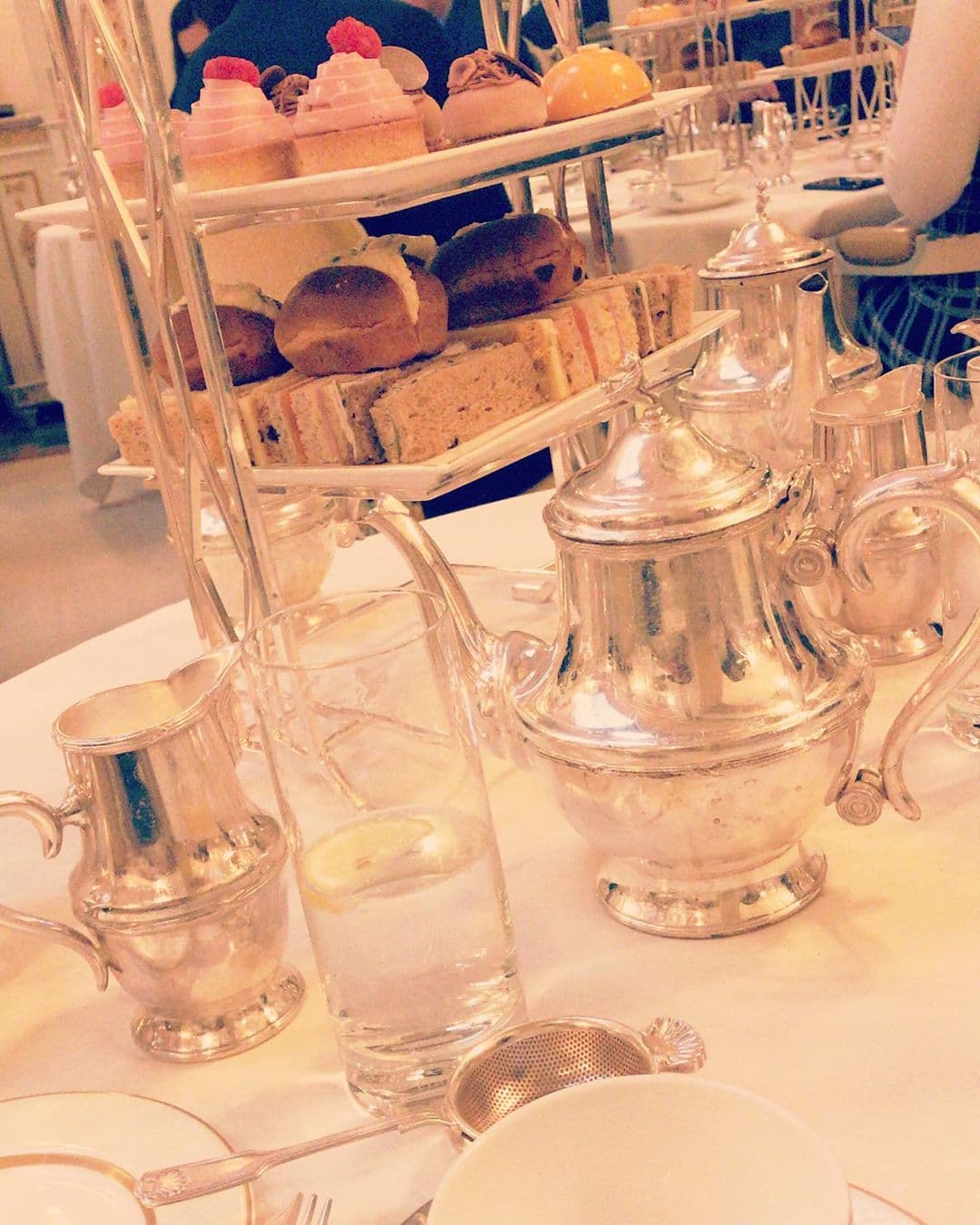 La hora del té es una de los hábitos de la región, por lo que Karla y su familia no se perdieron la oportunidad de disfrutarla.