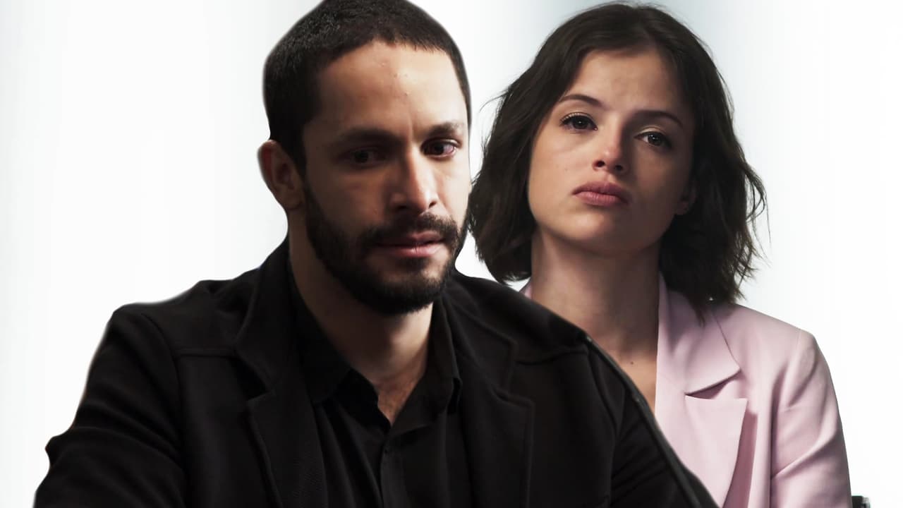 Al ver que no lo logró, todo su plan se cayó y Josiane terminó presa por todos sus crímenes. A pesar de dejarlo al borde de la muerte, Teo siguió amándola.