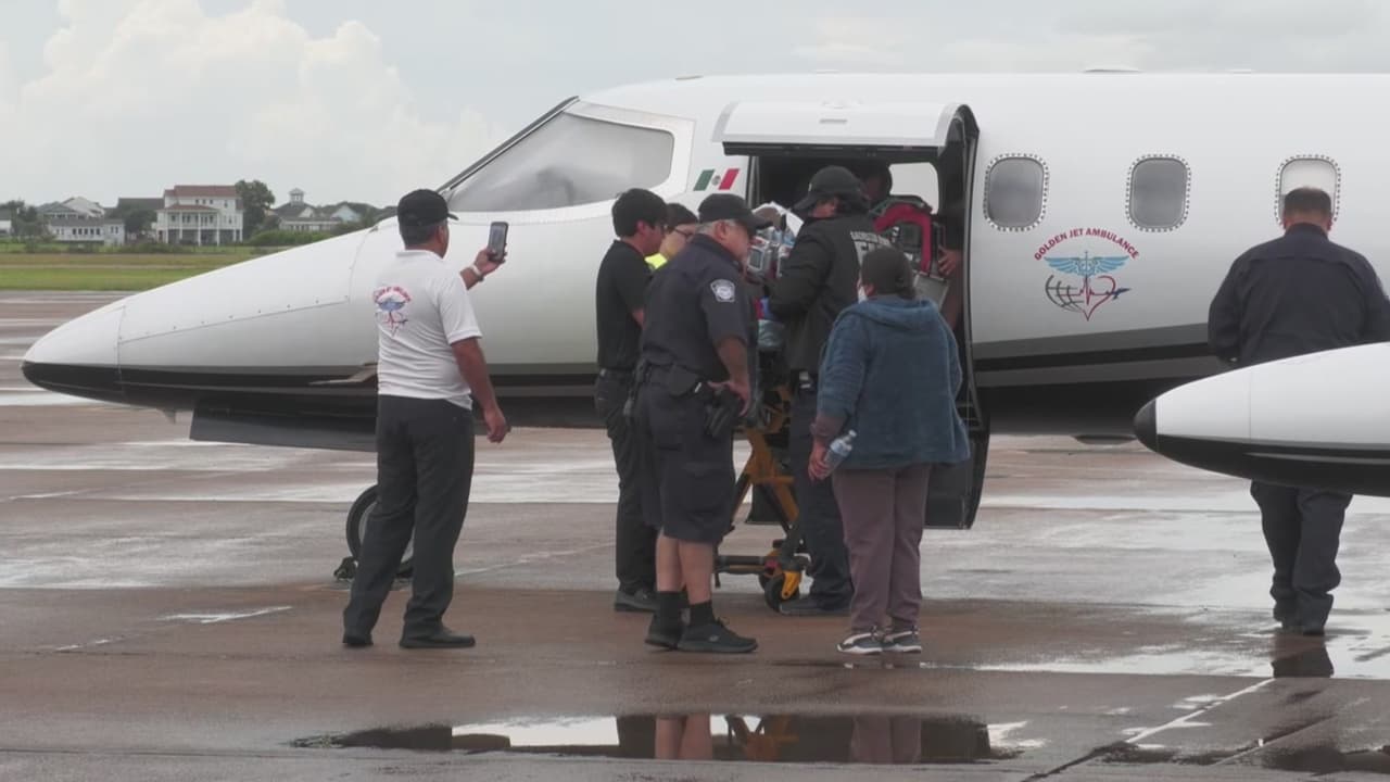 Ximena, la niña que resultó quemada tras explosión de pirotecnia en México, es extubada