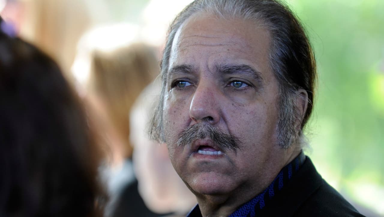 Una modelo demanda por asalto sexual a la leyenda del cine porno, Ron Jeremy
