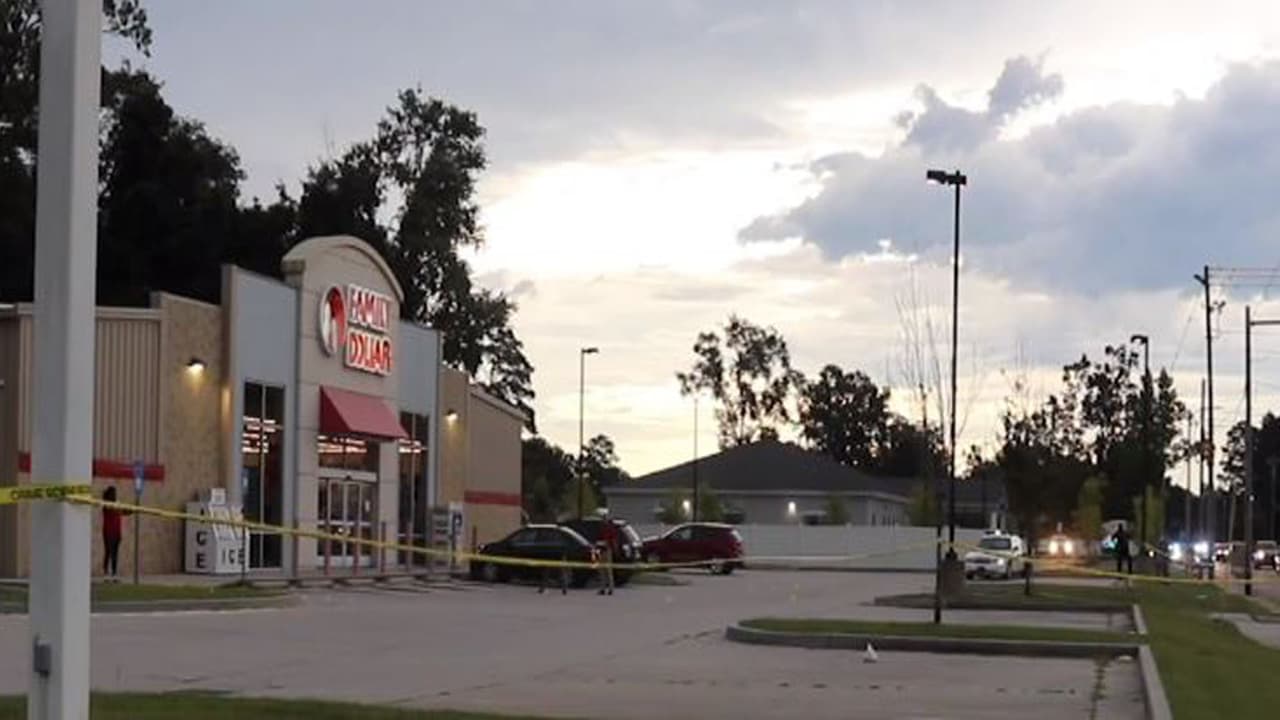 Asesinan a dos mujeres en estacionamiento de tienda Family Dollar en Lumberton