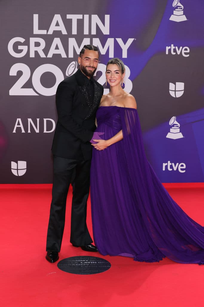 Maluma y su pareja, Susana Gómez, desfilaron por primera vez en una premiación esperando a su primera hija.
<br>