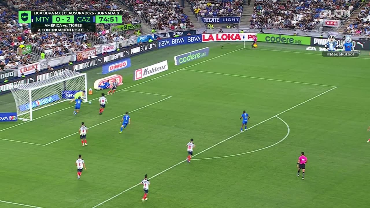 ¡TIRO ATAJADO! disparo por Omar Campos.