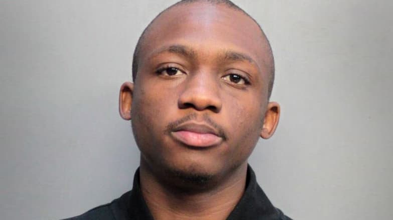 Identifican al individuo arrestado bajo sospecha de haber atropellado a un policía en Miramar