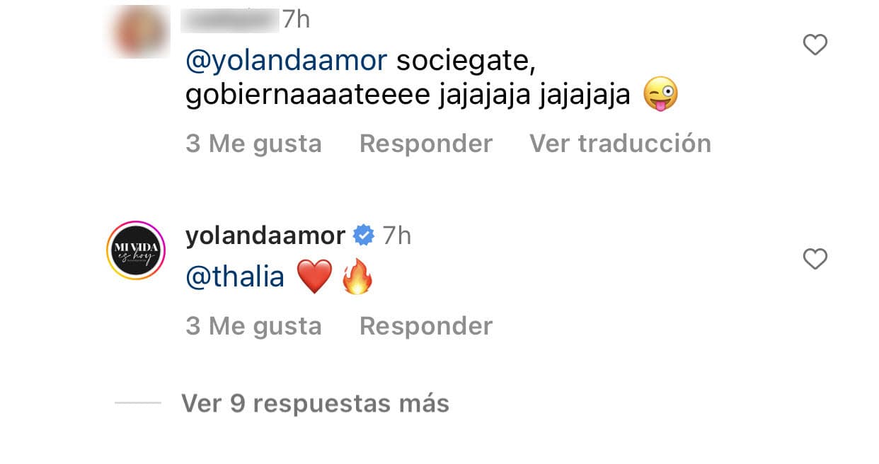 Yolanda Andrade no solo le contestó a esa persona con un emoticono de la llama de fuego y un corazón, sino que también etiquetó a Thalía, al parecer para que la artista se diera cuenta de lo que estaba provocando en ella. 
<br>