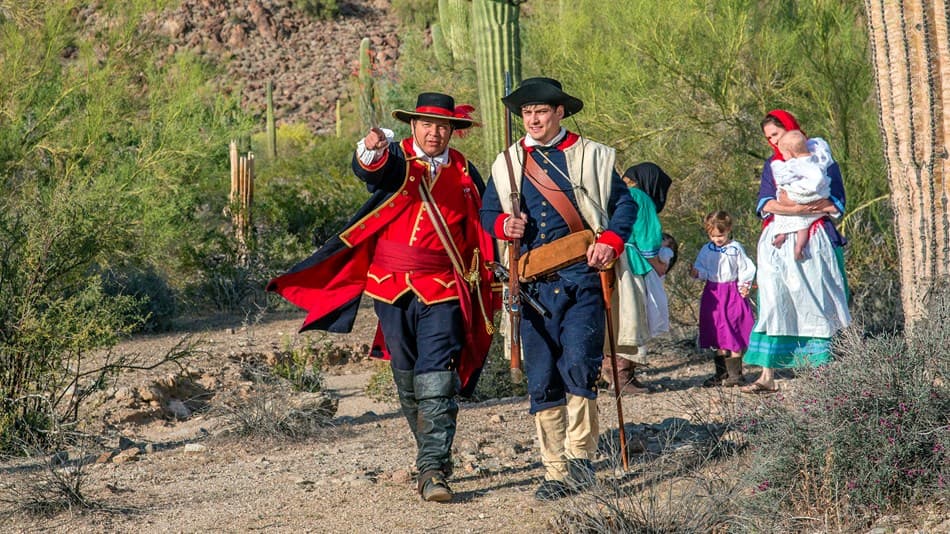 ¡La visita al parque
<b> Juan Bautista de Anza</b> vale por dos! Ya que no solo disfrutarás de la naturaleza en hermosos valles y campos floridos, pero además conocerás la historia de la expedición de Juan Bautista de Anza en 1775-76 y el primer campamento de exploradores españoles en tierras californianas.