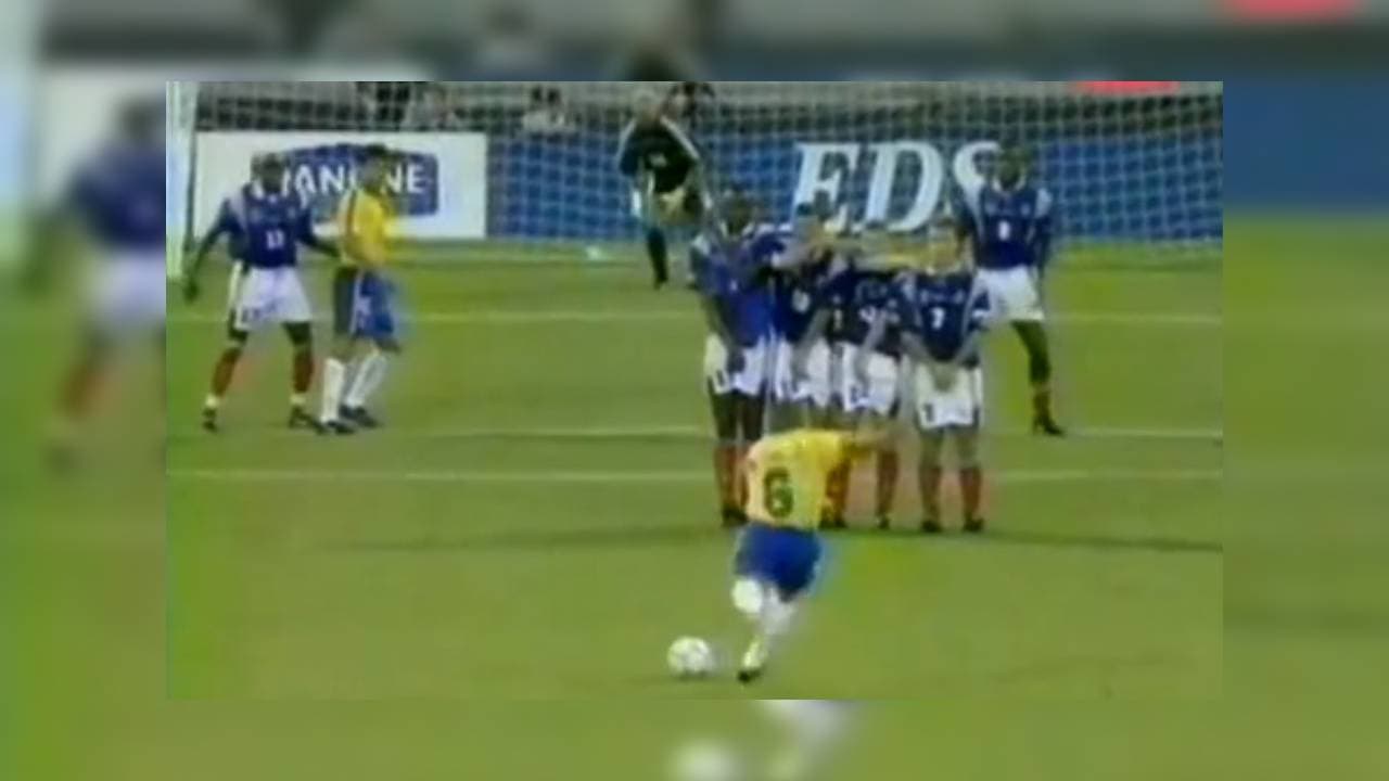 Durante años se habló del impactante gol del astro brasileño. Incluso, fue material para programas televisivos especializados en ciencia. La explicación científica fue la siguiente.