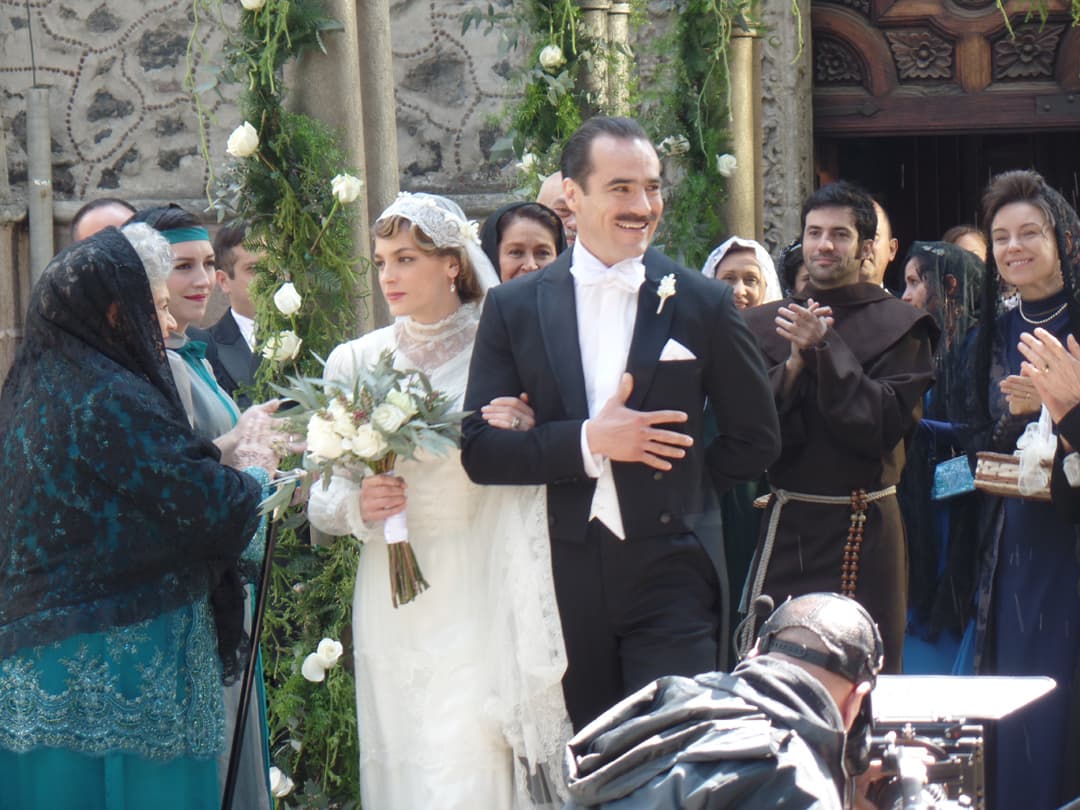 Diego se sentía muy contento de haberse casado con la mujer que ama.