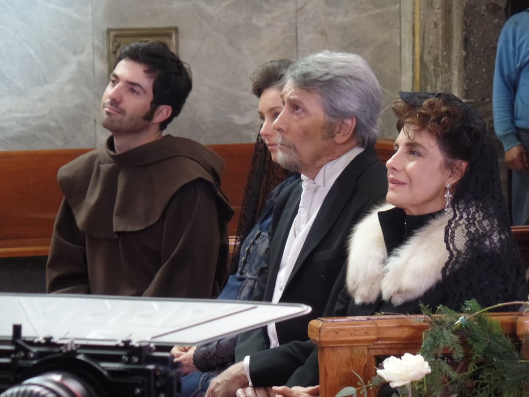 Ellos estaban muy atentos a las palabras del Sacerdote.