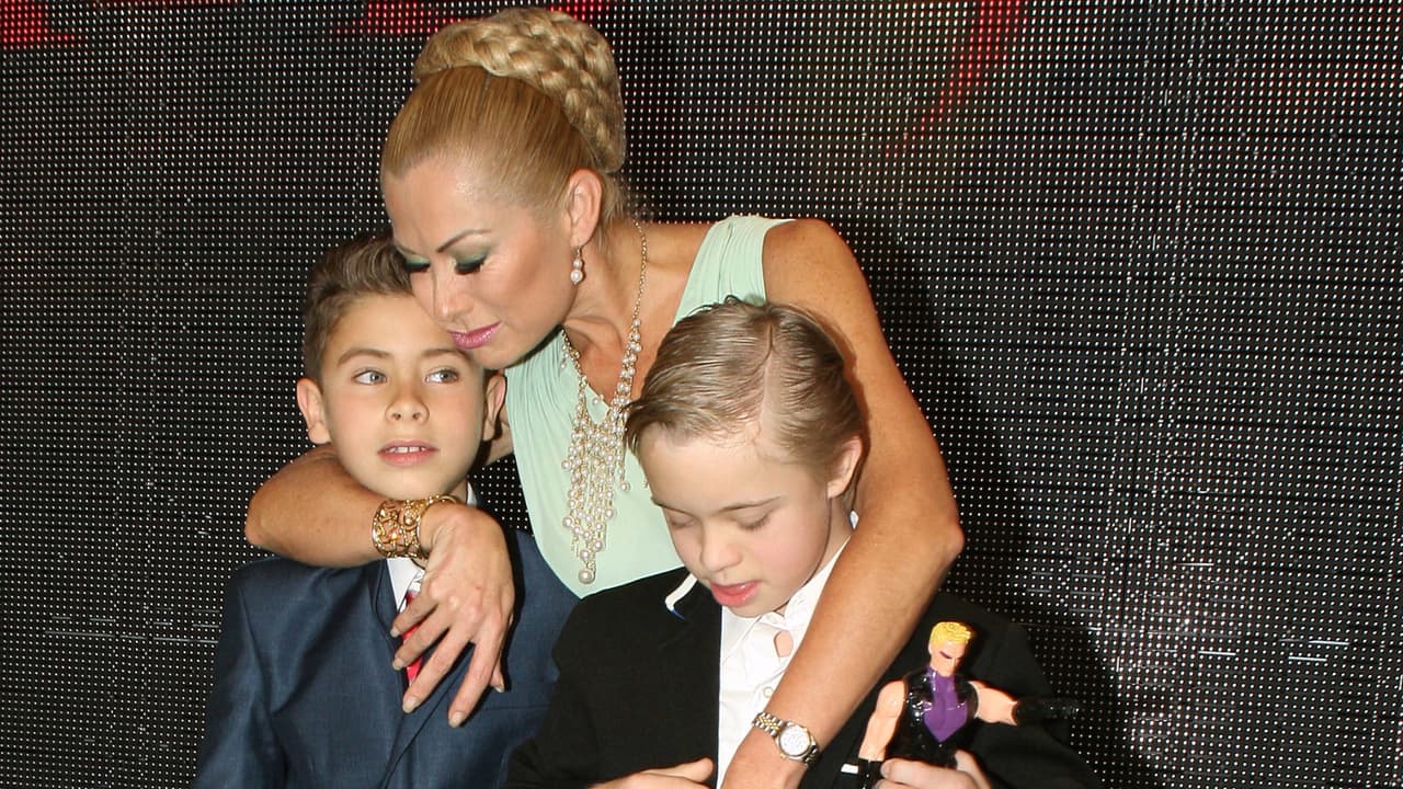 Leticia Calderón se consuela de perder protagónico con drástico cambio de 'look'