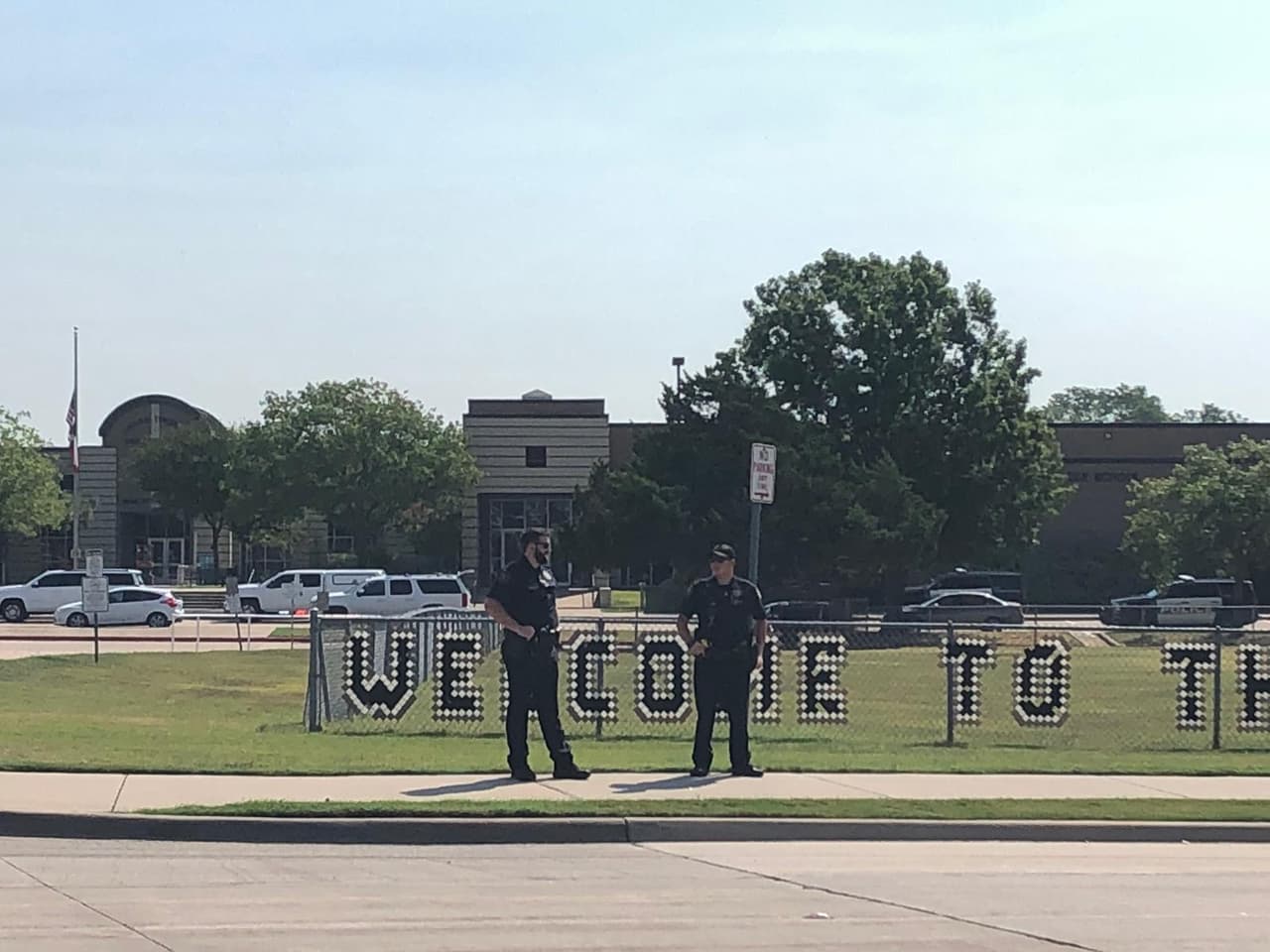 Investigan amenazas de bomba a escuelas de Grapevine