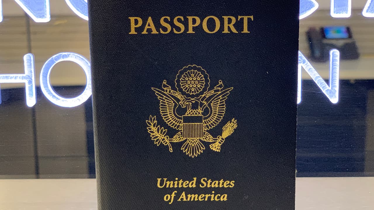 Para evitar demoras en el proceso debes de procurar cumplir con todos los requisitos que te solicitan para el trámite de pasaporte de tu hijo.