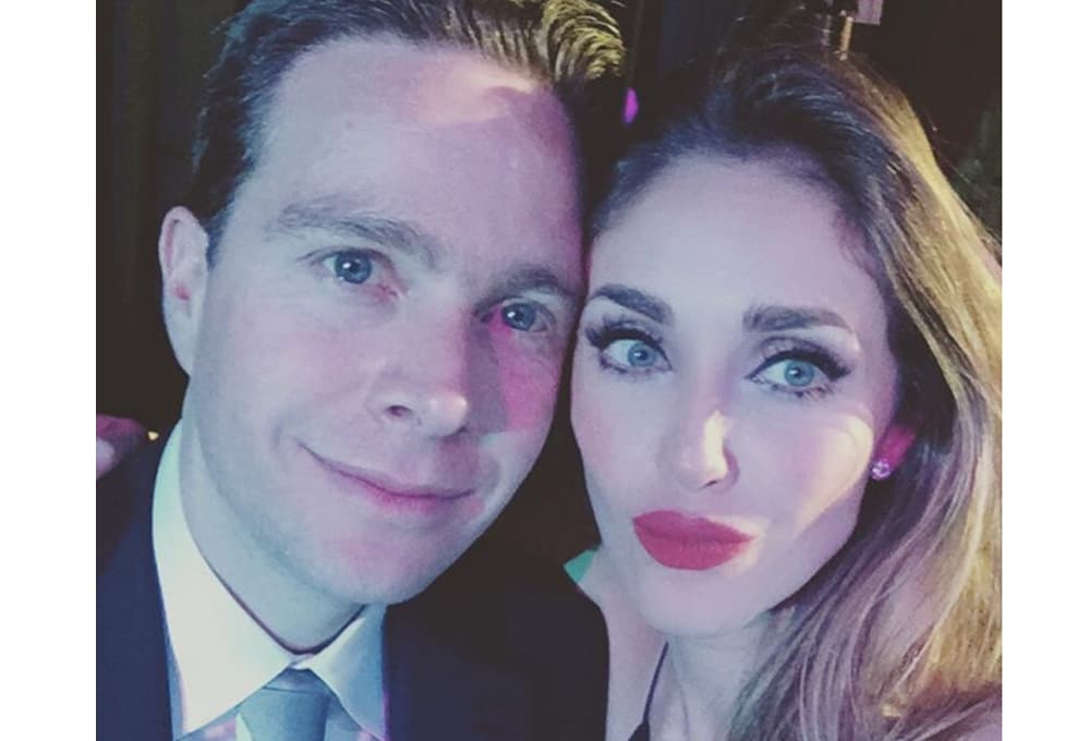 Anahí celebra dos años de casada